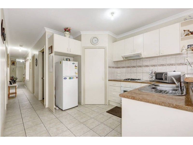 2/3 Hayley Street, Hoppers Crossing VIC 3029