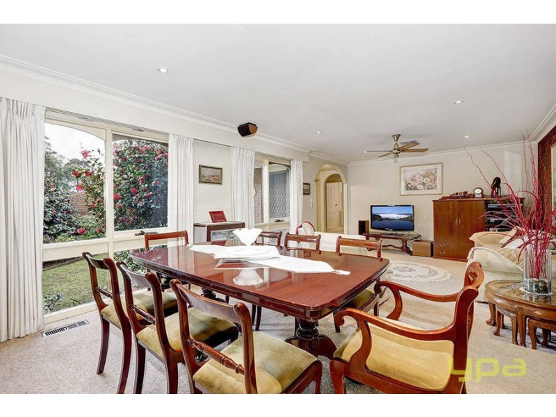 2 Wallaroo Square, Werribee VIC 3030