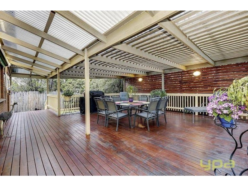 2 Wallaroo Square, Werribee VIC 3030