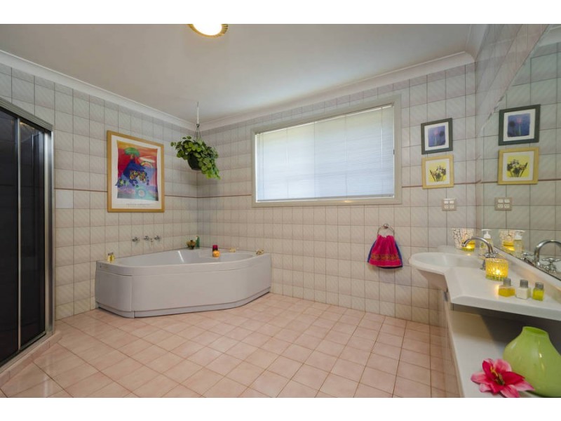 8 Tillbush Close, Hoppers Crossing VIC 3029