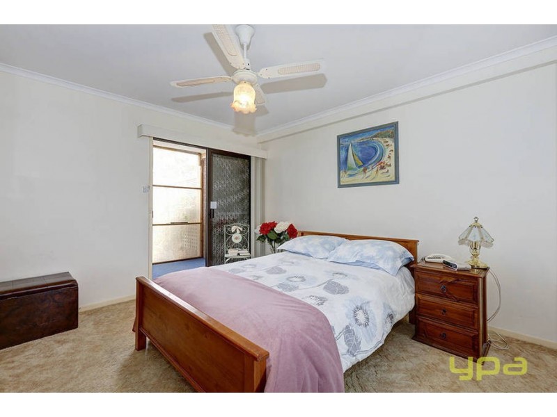 1/5 Enfield Avenue, Werribee VIC 3030
