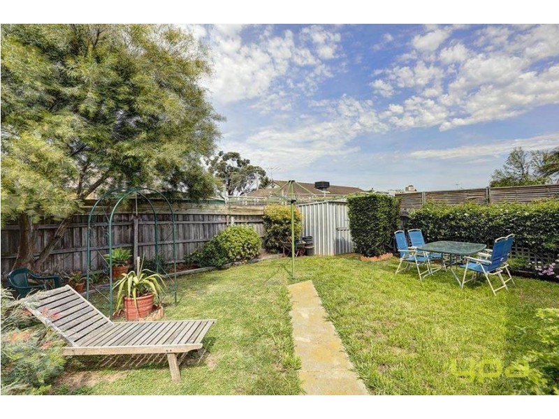 1/5 Enfield Avenue, Werribee VIC 3030