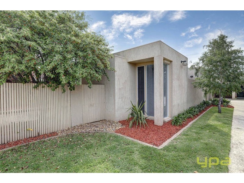 1/8-10 Melita Avenue, Werribee VIC 3030