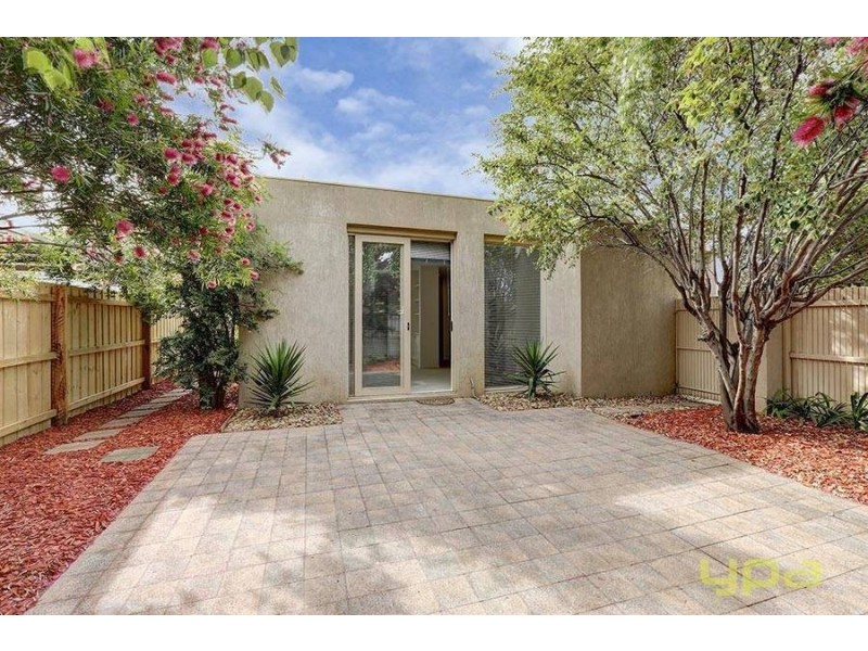 1/8-10 Melita Avenue, Werribee VIC 3030