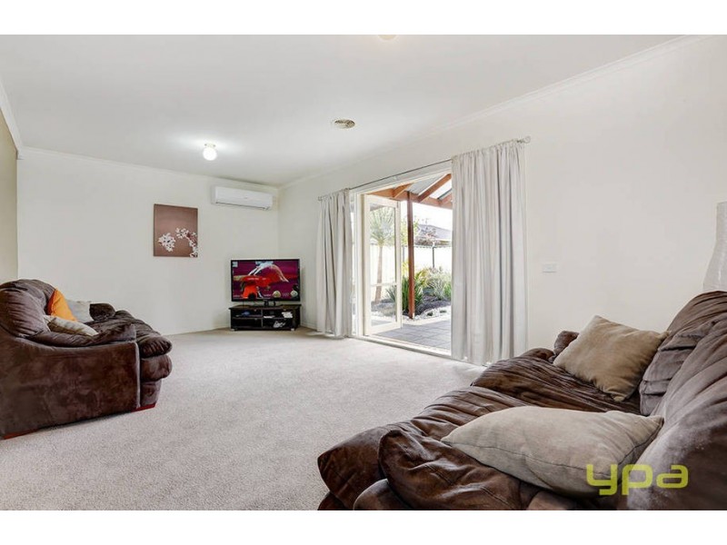 8 Hampshire Court, Tarneit VIC 3029