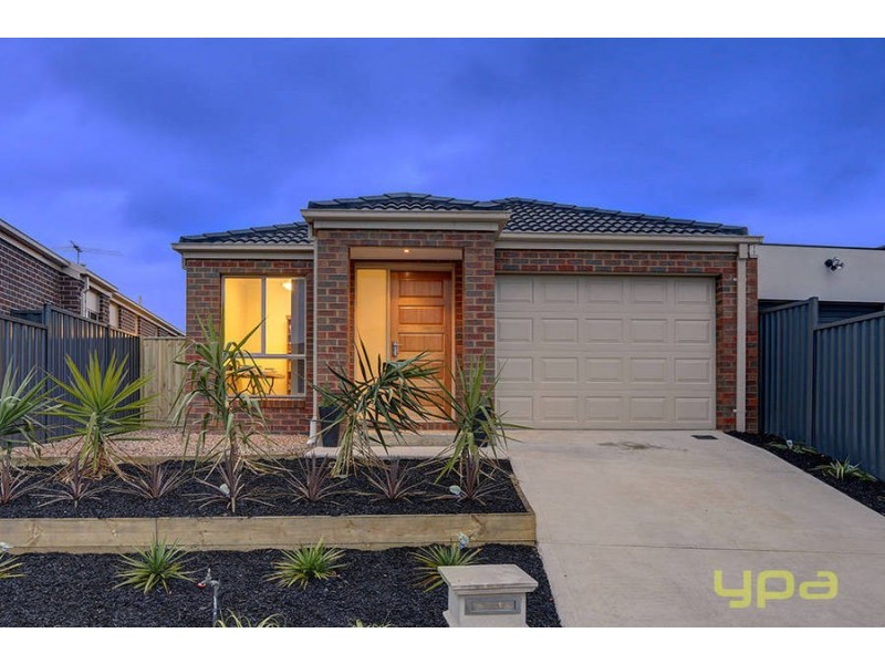 2/21 Stable Drive, Truganina VIC 3029