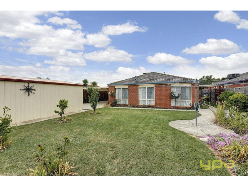 4 Lyon Court, Hoppers Crossing VIC 3029