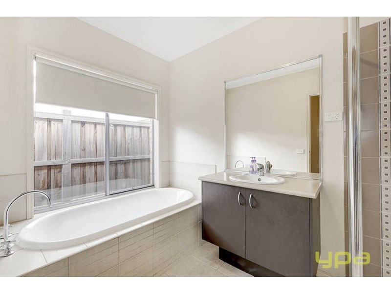 3 Zizina Avenue, Tarneit VIC 3029