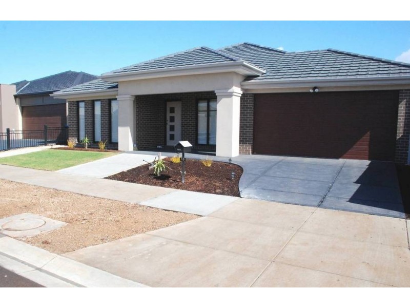 13 Brookwood Street, Tarneit VIC 3029