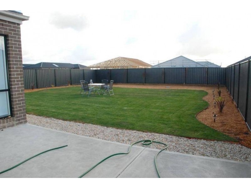 13 Brookwood Street, Tarneit VIC 3029