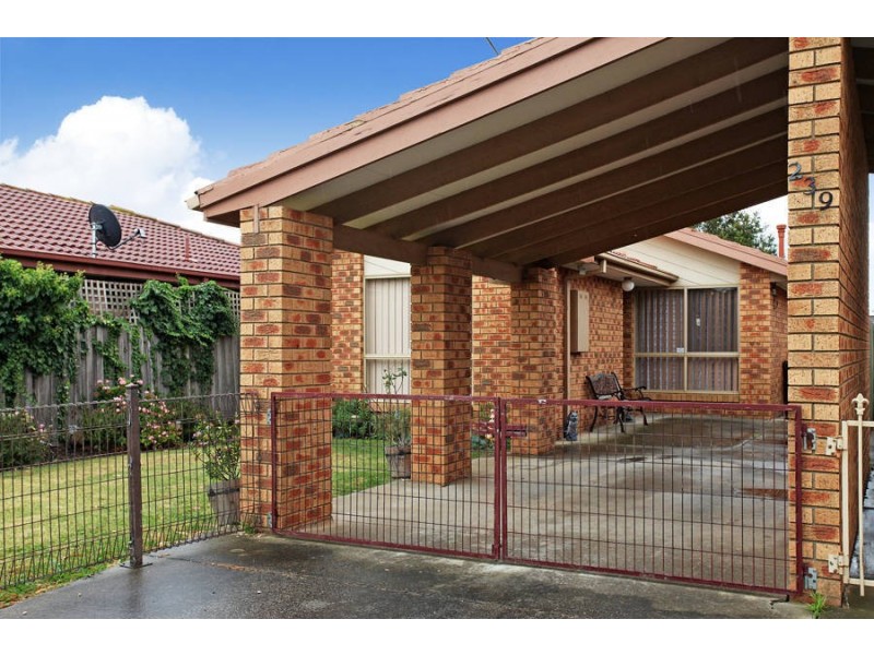 1/239 Shaws Road, Werribee VIC 3030