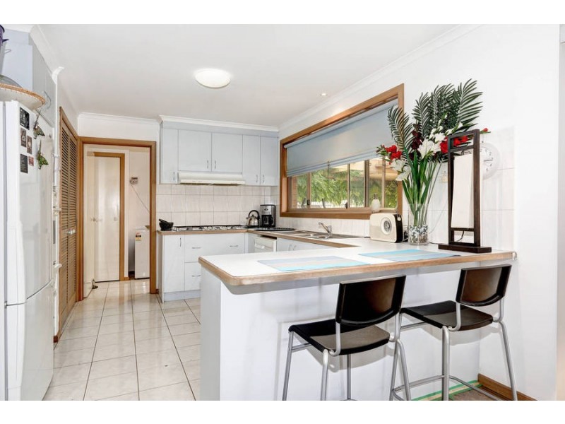 24 Trevally Close, Werribee South VIC 3030