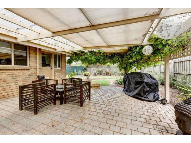 24 Trevally Close, Werribee South VIC 3030