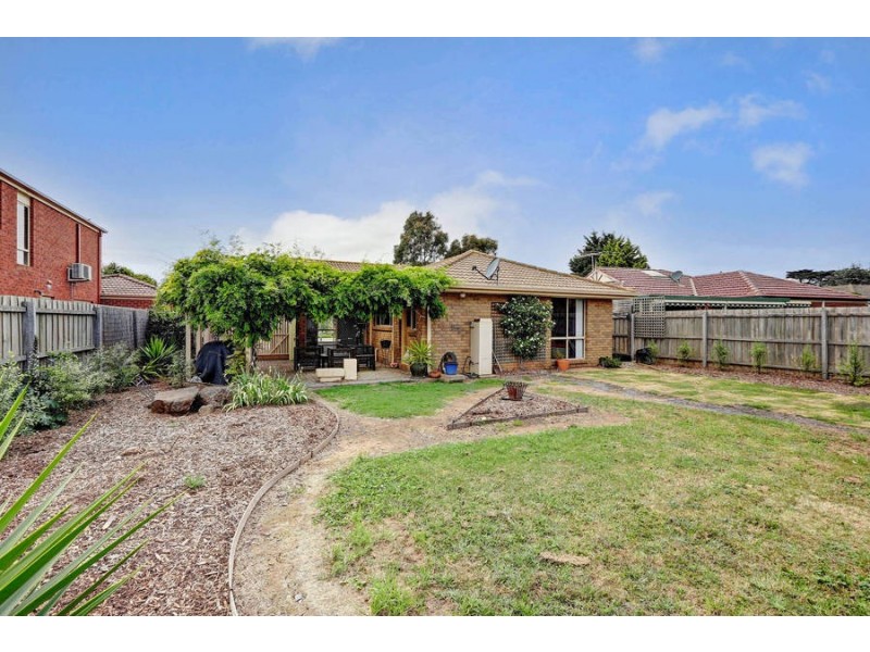 24 Trevally Close, Werribee South VIC 3030