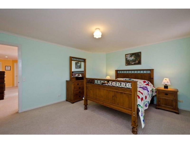 12 Waterloo Court, Hoppers Crossing VIC 3029