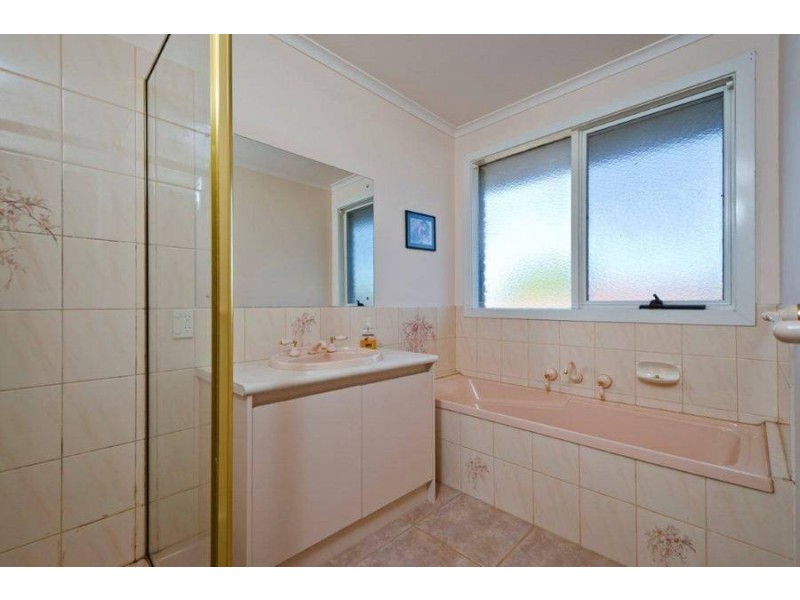 12 Waterloo Court, Hoppers Crossing VIC 3029