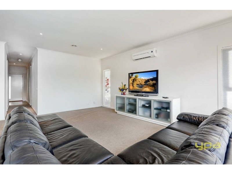 1 Laurence Way, Tarneit VIC 3029