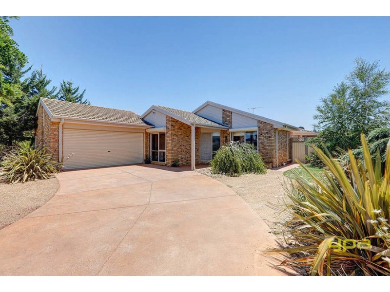 332 Hogans Road, Hoppers Crossing VIC 3029
