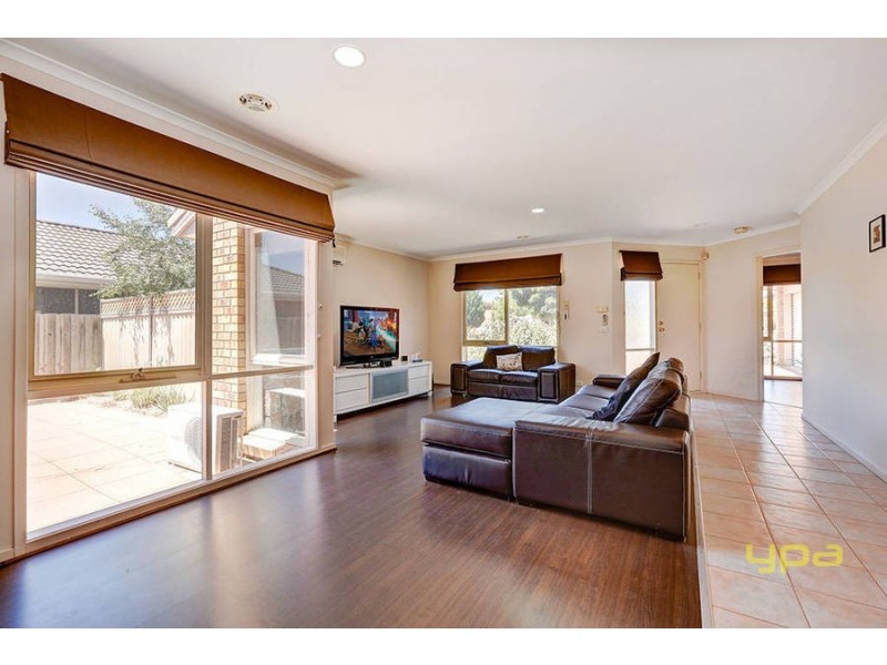 332 Hogans Road, Hoppers Crossing VIC 3029