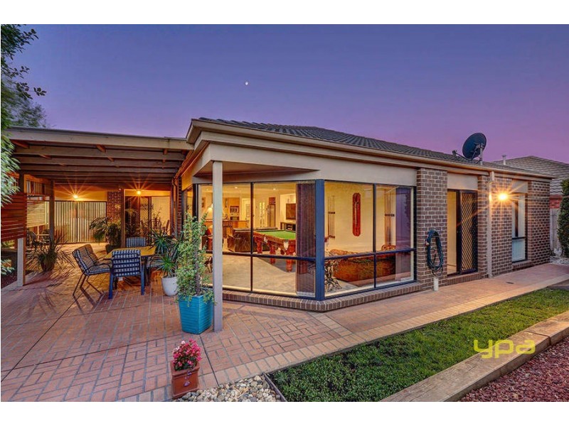 56 Thomas Carr Drive, Tarneit VIC 3029