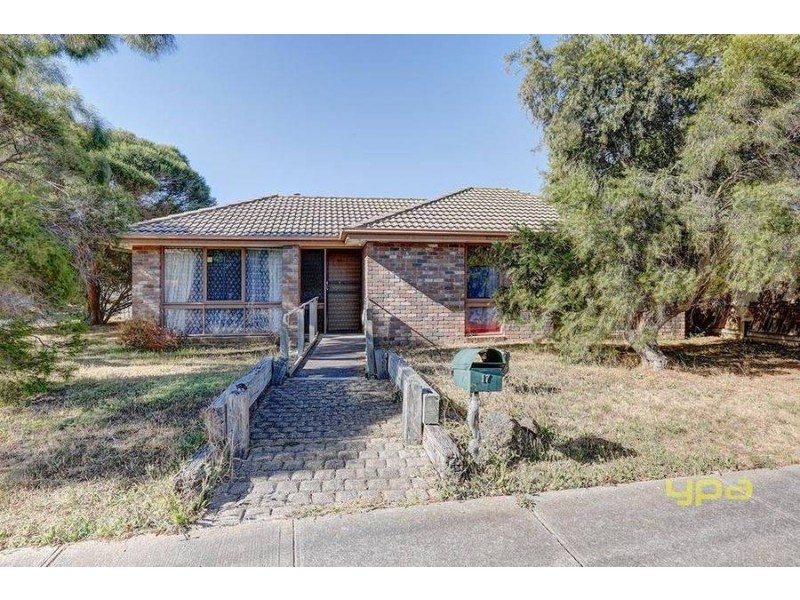 17 Tamarind Crescent, Werribee VIC 3030