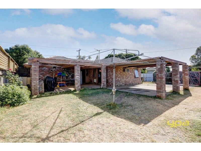 17 Tamarind Crescent, Werribee VIC 3030