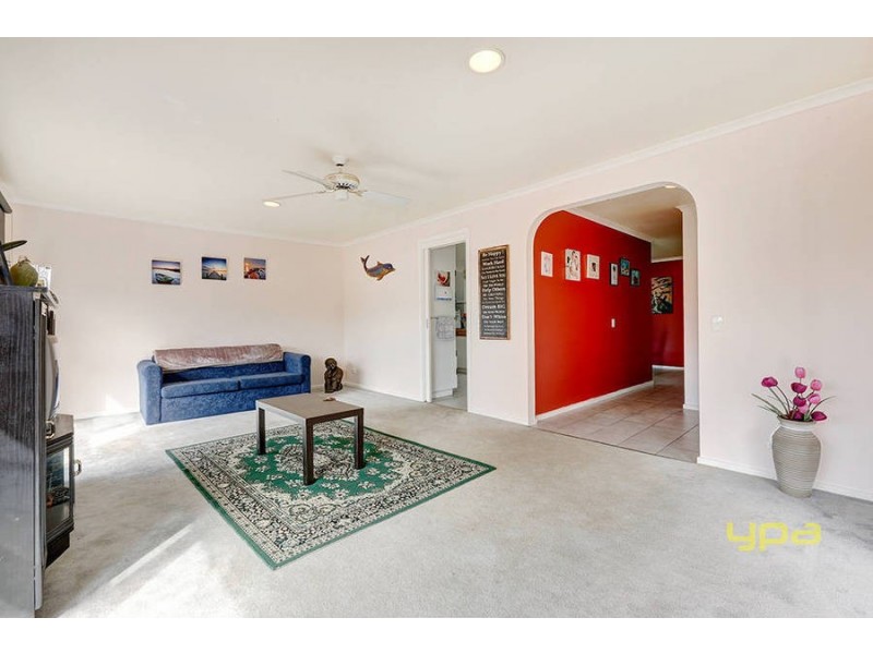 9 Argyle Crescent, Werribee VIC 3030