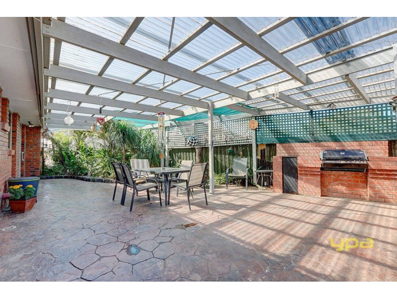 9 Argyle Crescent, Werribee VIC 3030