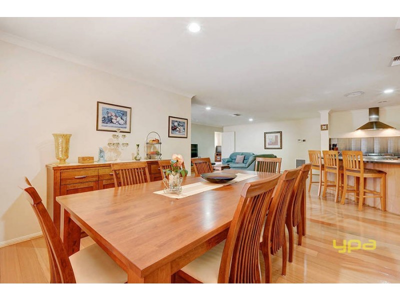 8 St Michael Drive, Tarneit VIC 3029