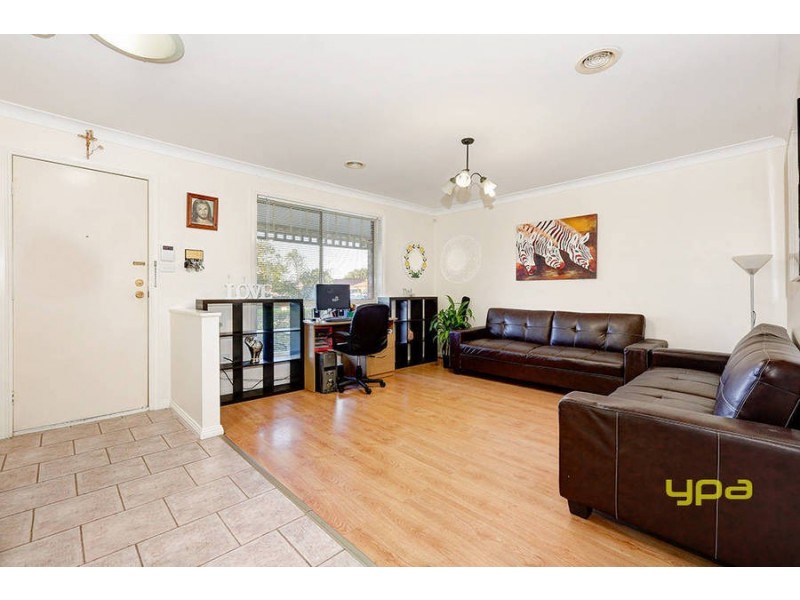 18 Doris Drive, Hoppers Crossing VIC 3029