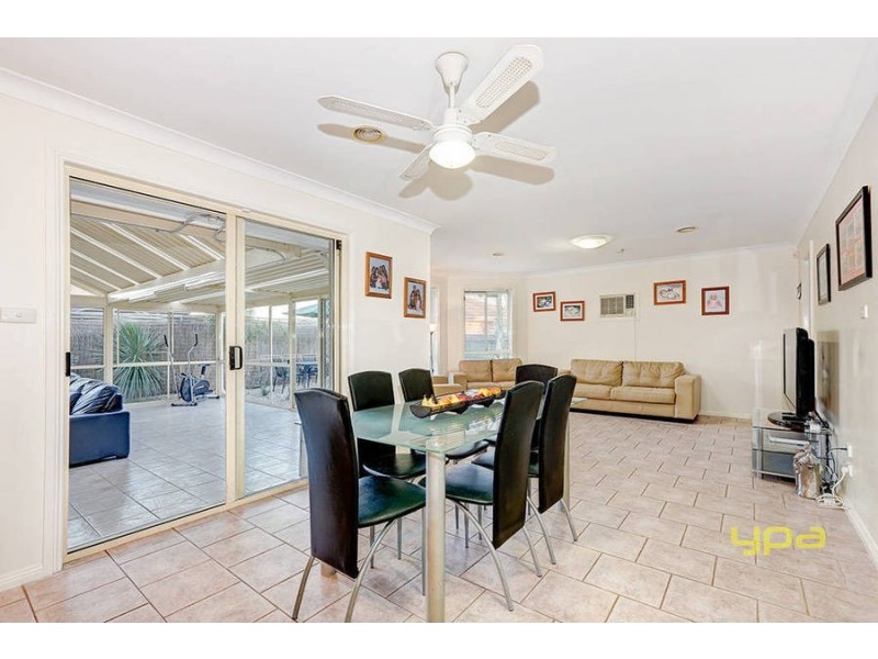 18 Doris Drive, Hoppers Crossing VIC 3029