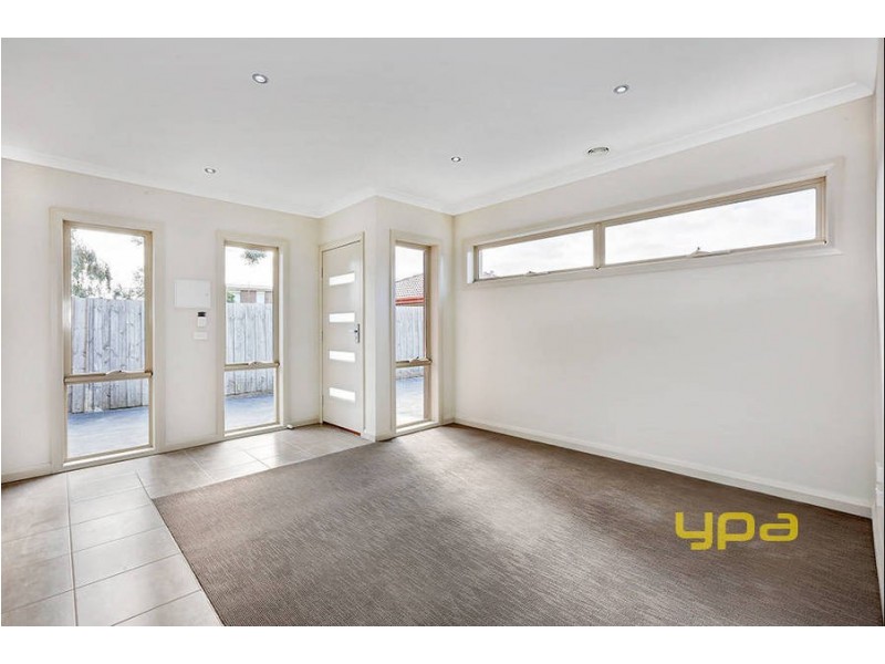 2/24 Brimpton Grove, Wyndham Vale VIC 3024