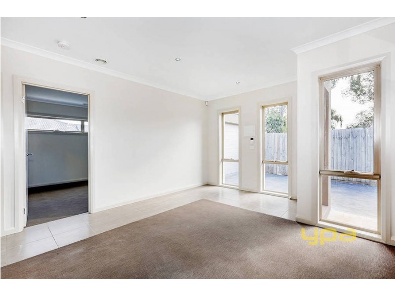 2/24 Brimpton Grove, Wyndham Vale VIC 3024