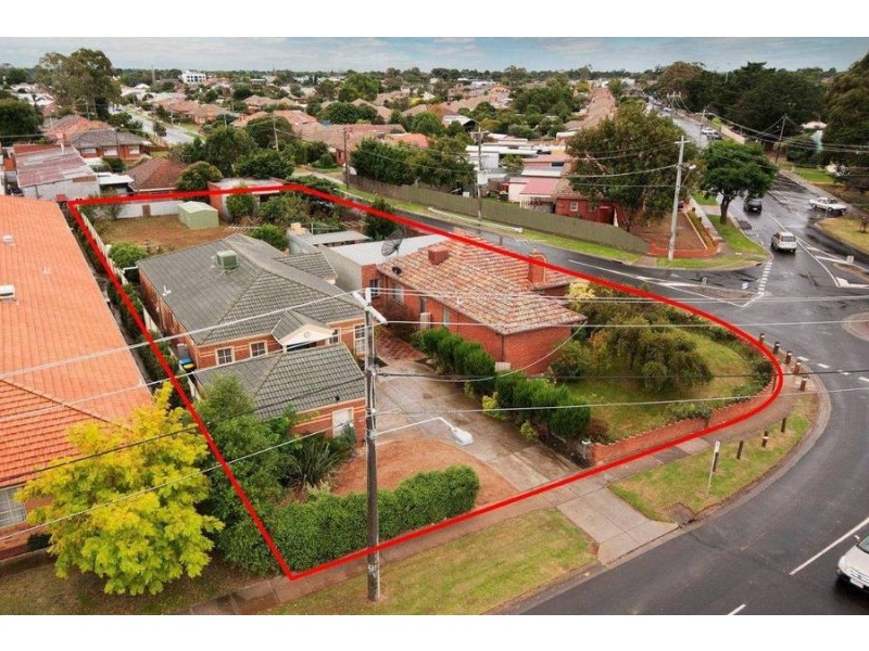 2 & 4 Russell Street, Werribee VIC 3030