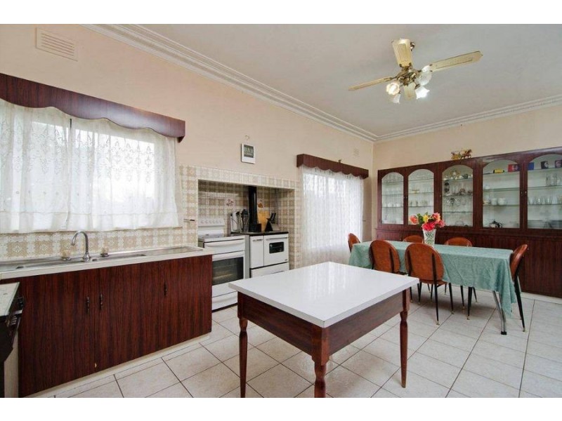 2 & 4 Russell Street, Werribee VIC 3030