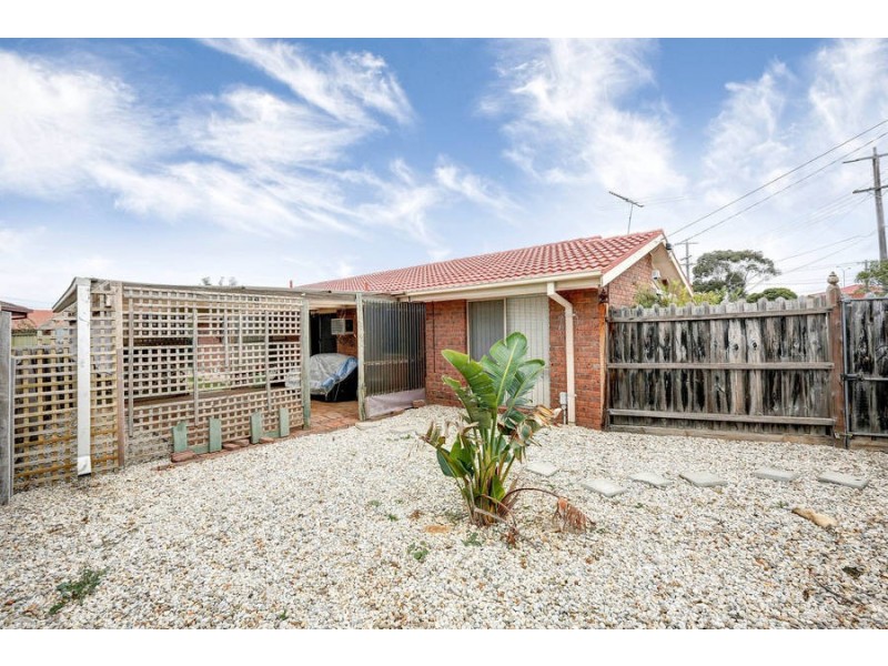 16 Argyle Crescent, Werribee VIC 3030