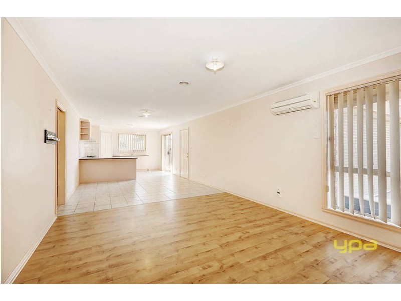 27 Hawthorn Drive, Hoppers Crossing VIC 3029