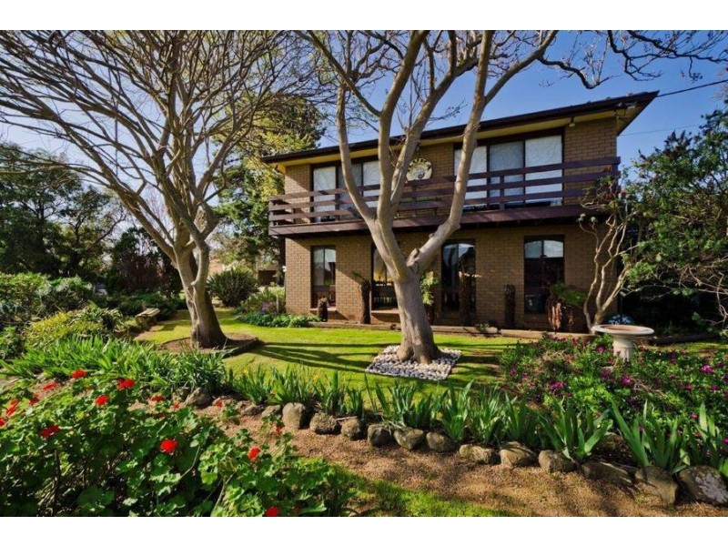 23 Beach Road, Werribee South VIC 3030