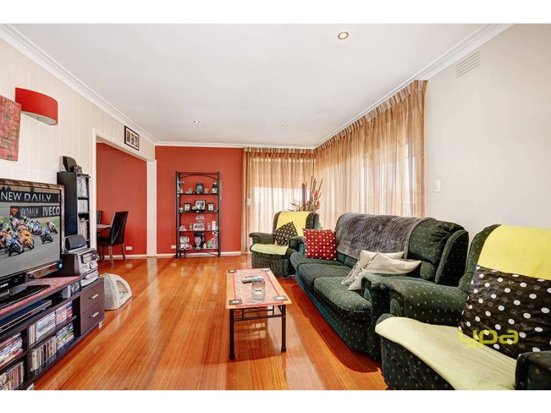 10 Moffatt Crescent, Hoppers Crossing VIC 3029
