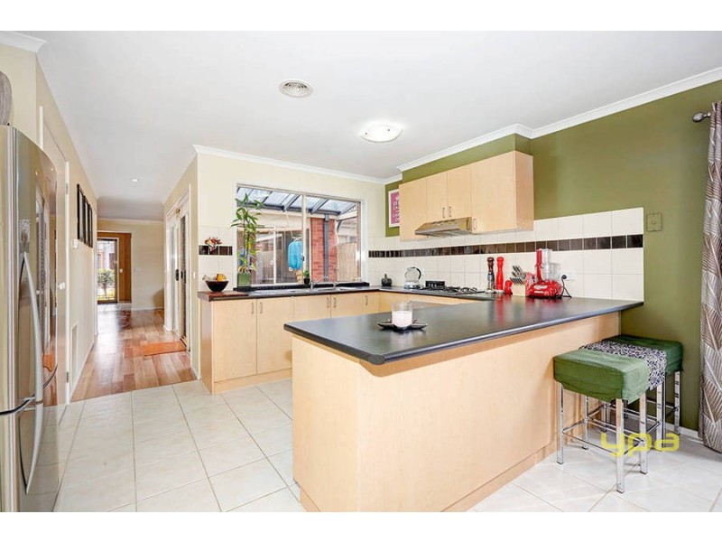 2 Fiona Court, Werribee VIC 3030