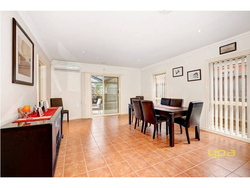 2/20 Cootamundra Court, Werribee VIC 3030