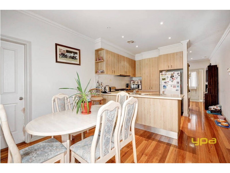 3/99 Thames Boulevard, Werribee VIC 3030