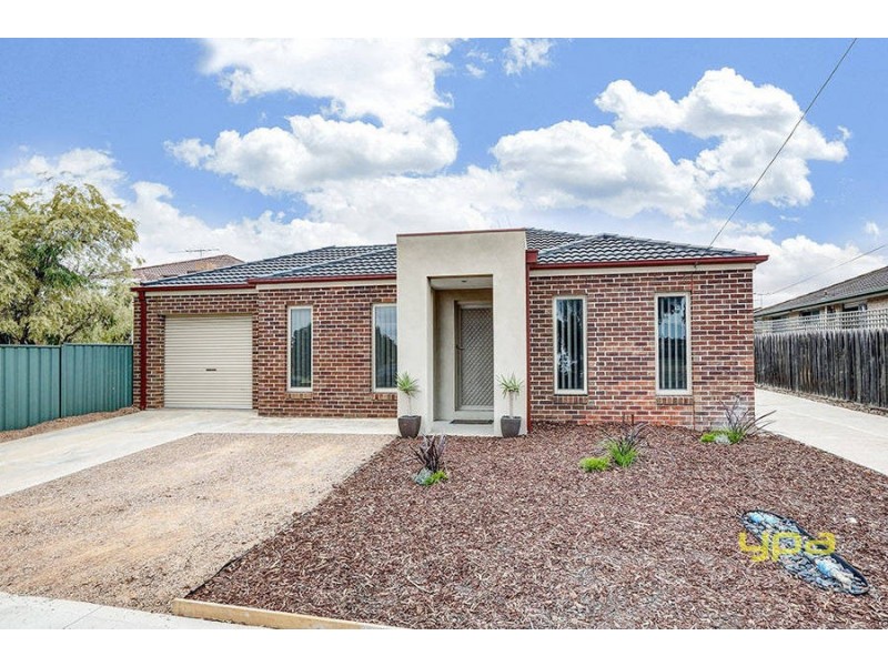 1/97 Greens Road, Wyndham Vale VIC 3024
