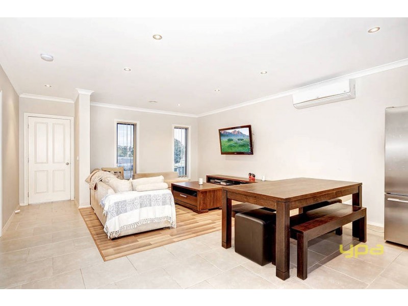 1/97 Greens Road, Wyndham Vale VIC 3024