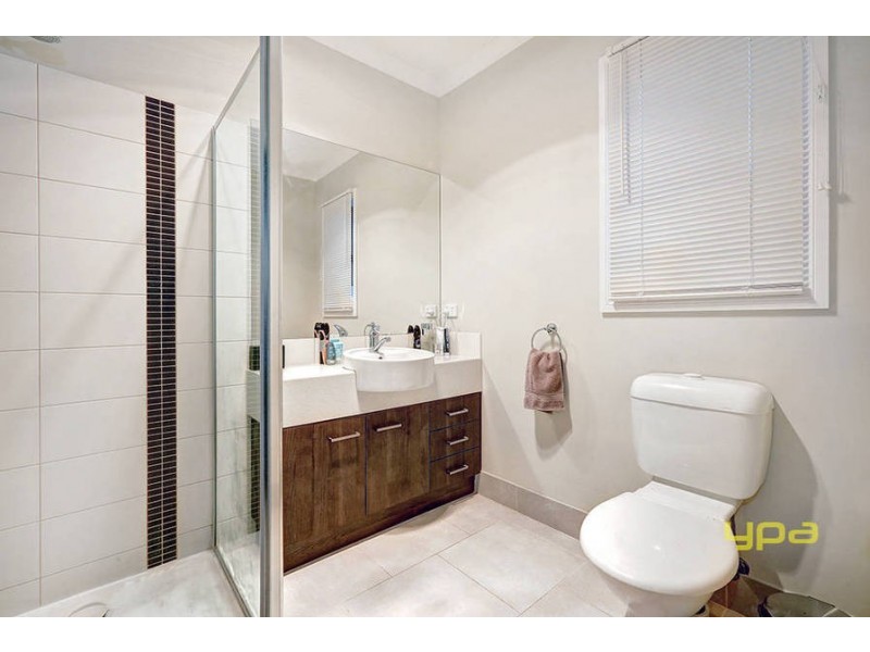 1/97 Greens Road, Wyndham Vale VIC 3024