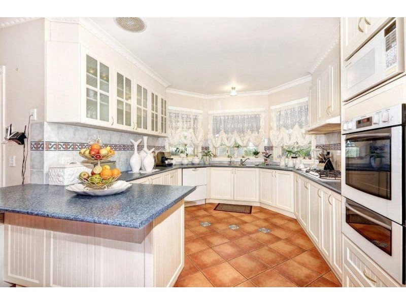 8 Pinnacle Place, Hoppers Crossing VIC 3029