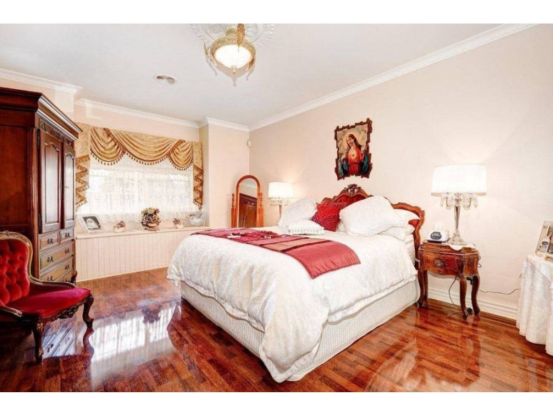 8 Pinnacle Place, Hoppers Crossing VIC 3029