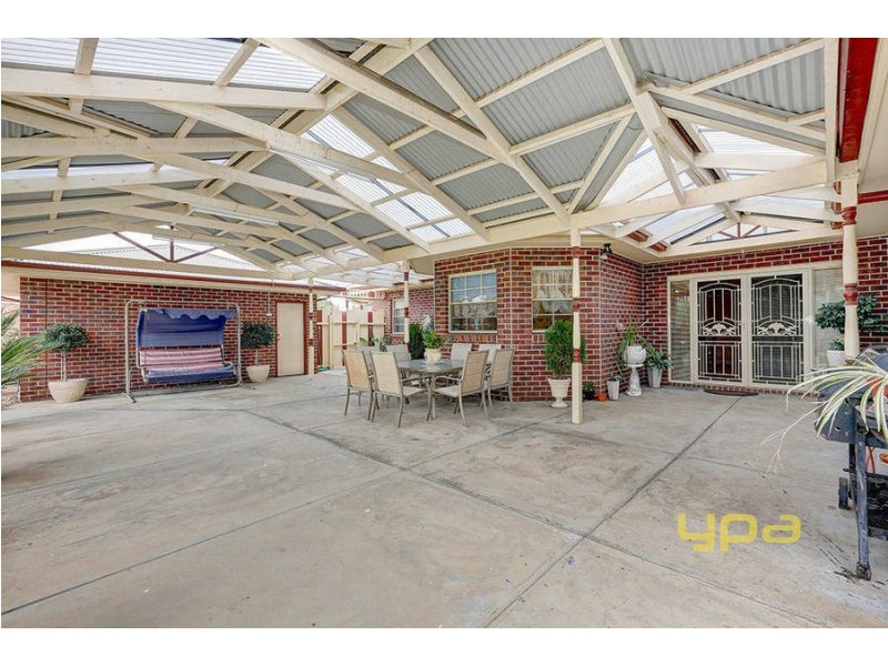 8 Pinnacle Place, Hoppers Crossing VIC 3029