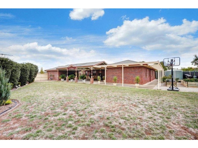 8 Pinnacle Place, Hoppers Crossing VIC 3029