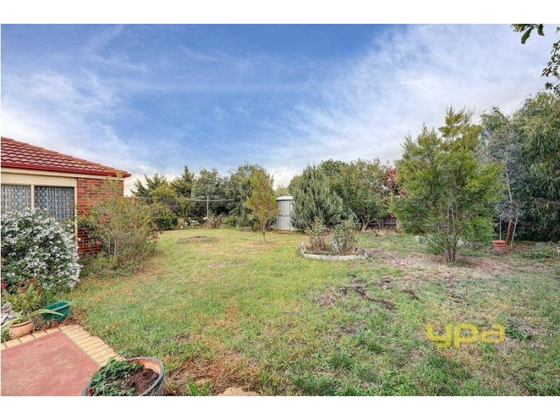 43 Ashton Crescent, Hoppers Crossing VIC 3029